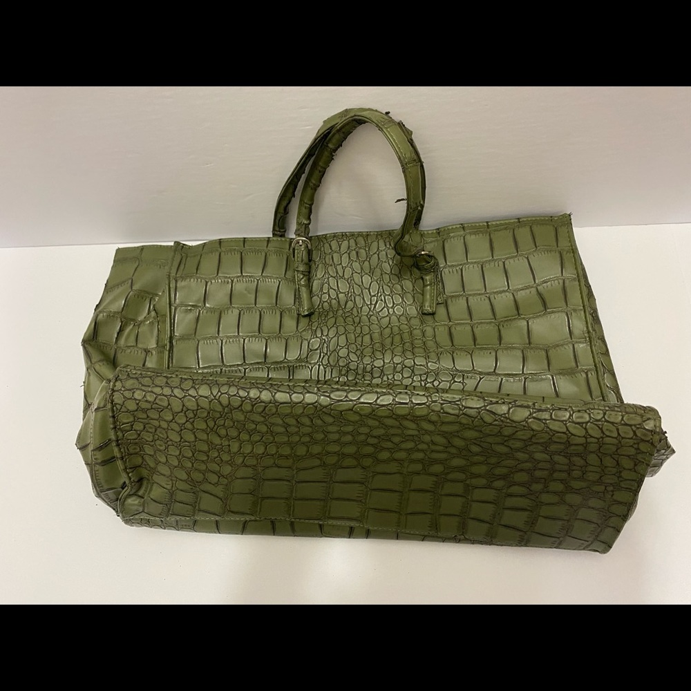 Hand bag. - Picture 3 of 3